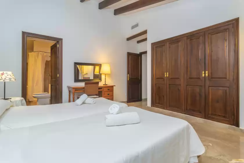 Ferienhaus auf Son perxa, Petra