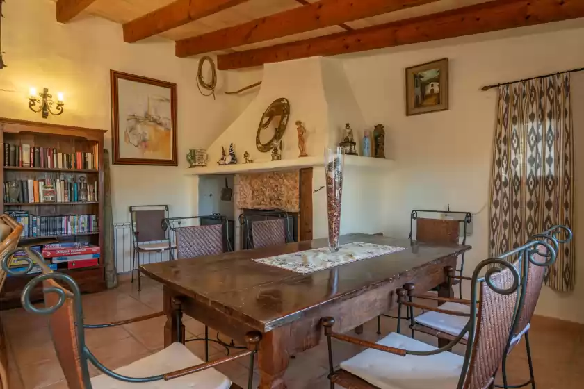 Holiday rentals in Canaus, Porreres