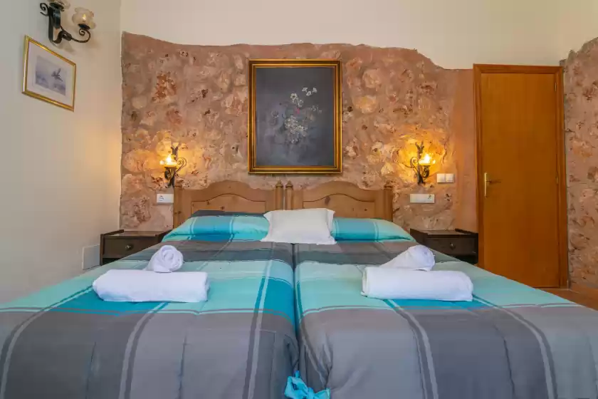 Holiday rentals in Canaus, Porreres