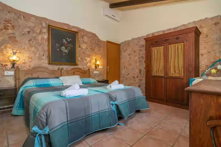 Holiday rentals in Canaus, Porreres
