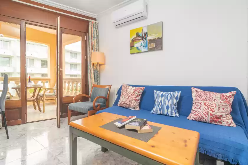 Holiday rentals in Casa miriam, Cala Lliteres