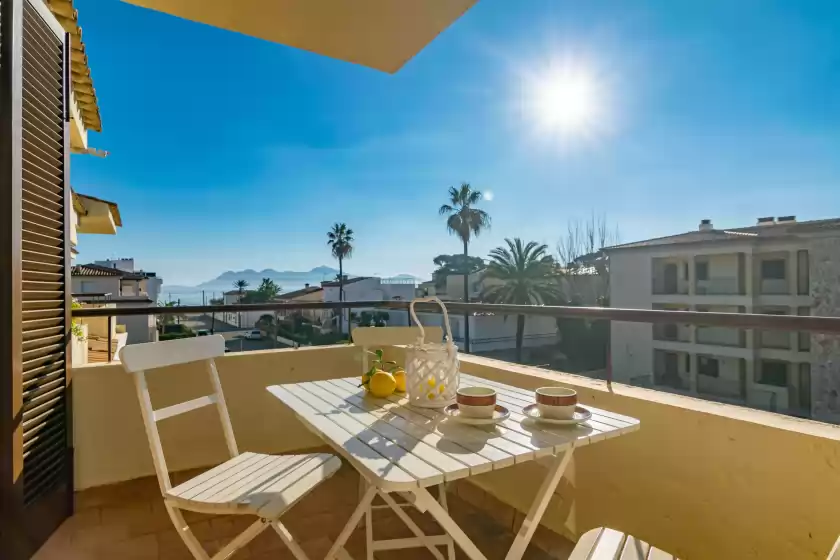 Holiday rentals in La llimona