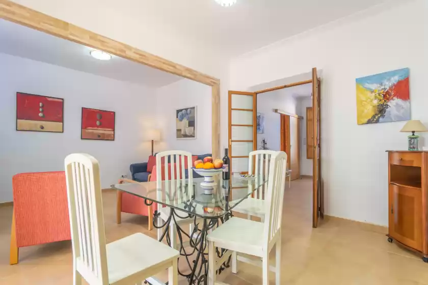 Holiday rentals in Juniper (inca), Inca