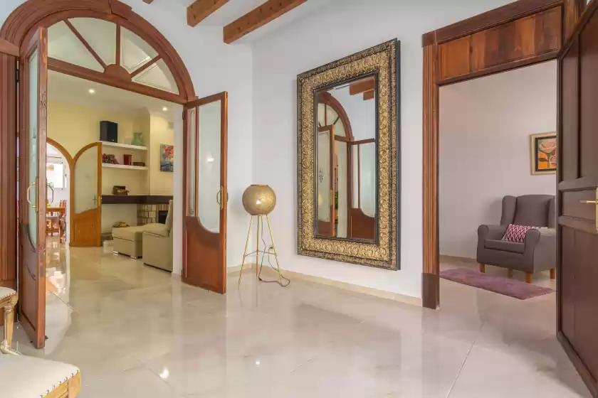 Holiday rentals in Unio 36, Ariany