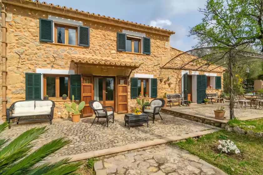 Holiday rentals in Petit son fiol