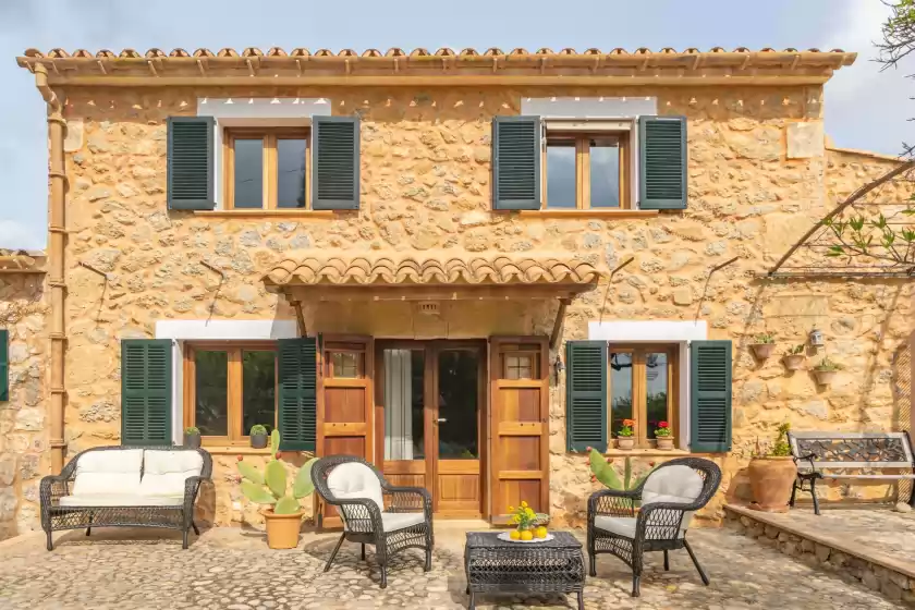 Holiday rentals in Petit son fiol, Alaró