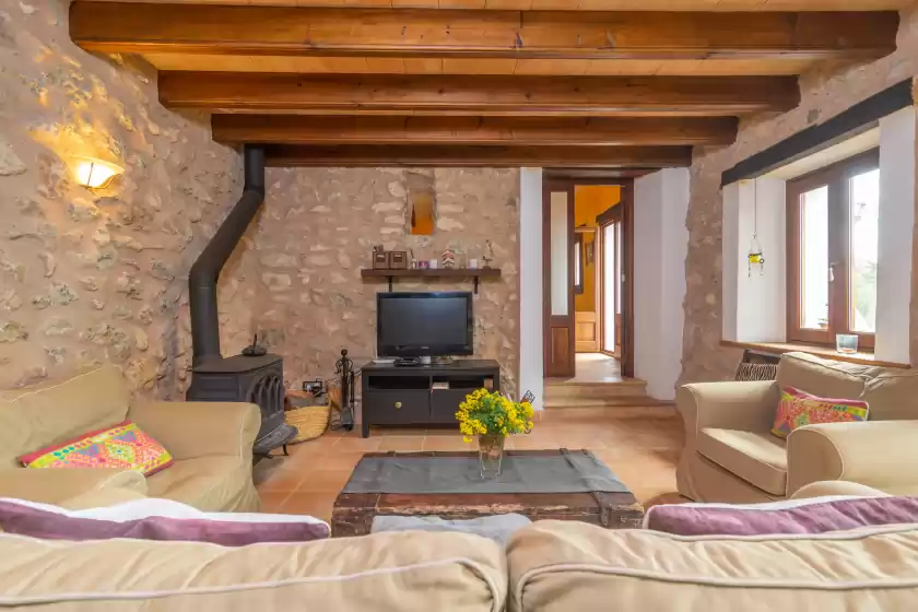 Holiday rentals in Petit son fiol, Alaró