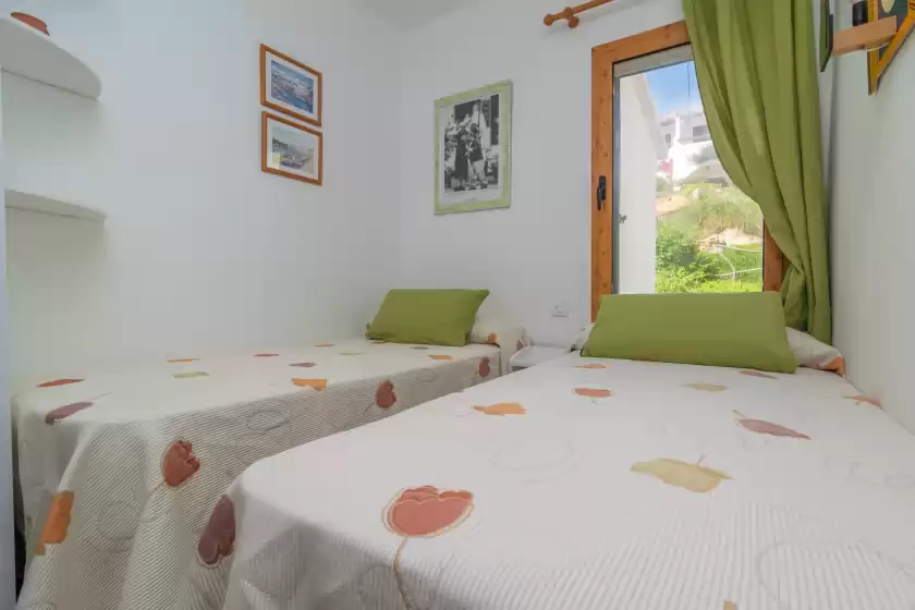 Holiday rentals in Costa arenal 76, Arenal d'en Castell