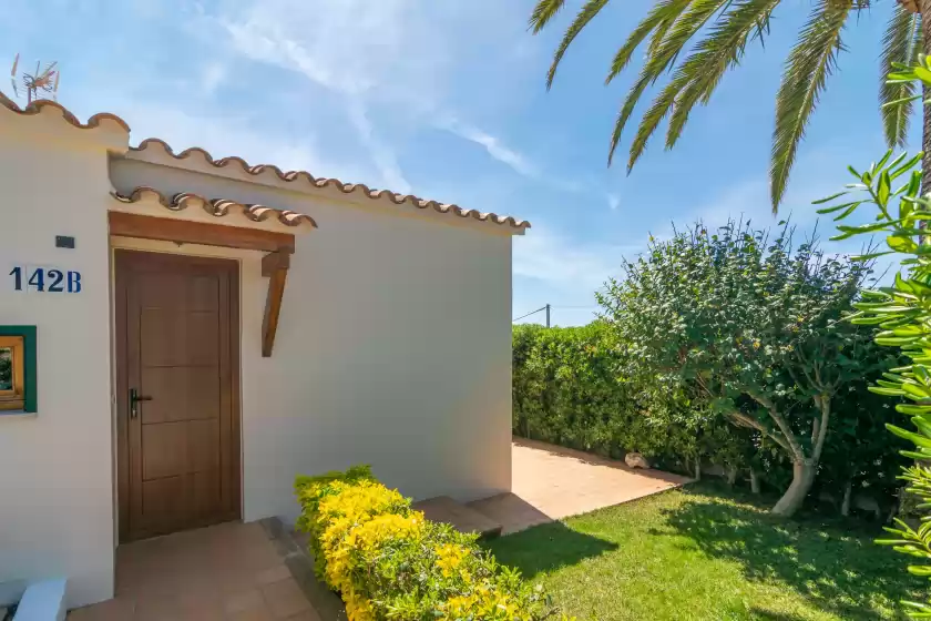 Holiday rentals in Villa victoria, Cala en Porter