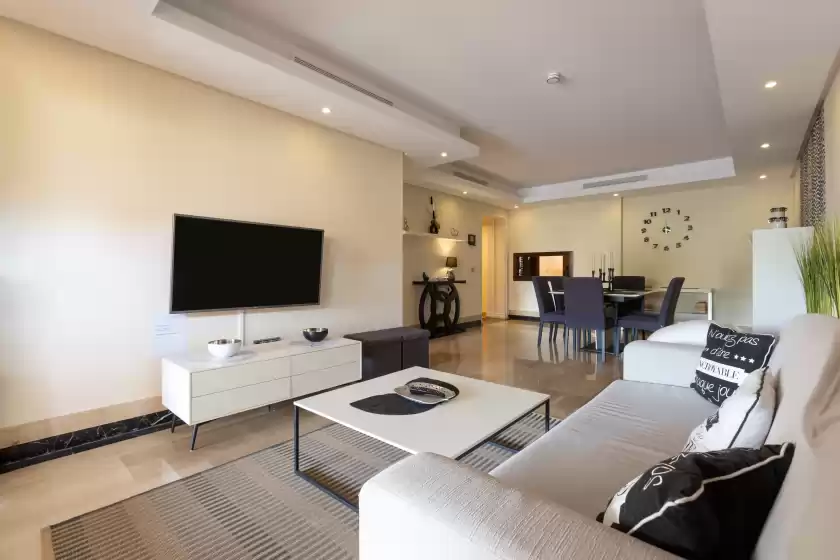 Alquiler vacacional en Bahia de la plata 1d pisc cat 2, Estepona