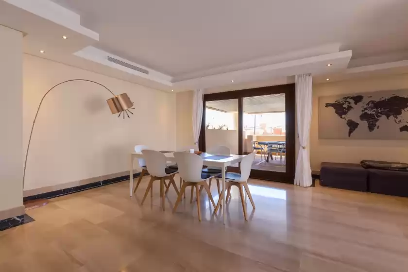 Alquiler vacacional en Bahia de la plata 1d deluxe pisc cat 3, Estepona