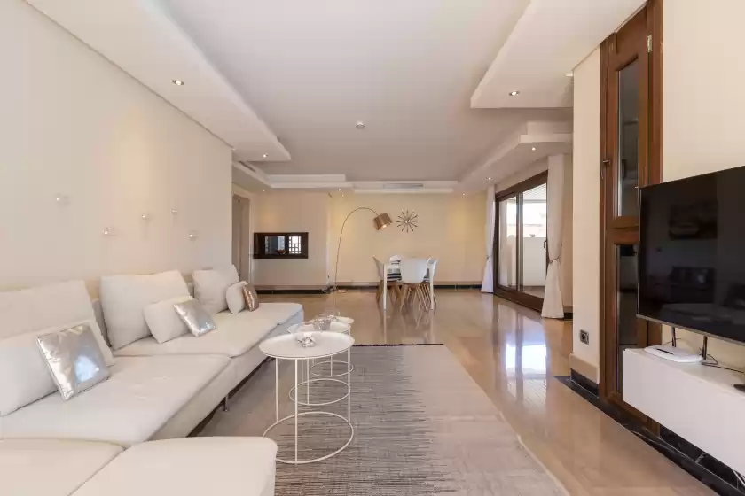 Alquiler vacacional en Bahia de la plata 1d deluxe pisc cat 3, Estepona