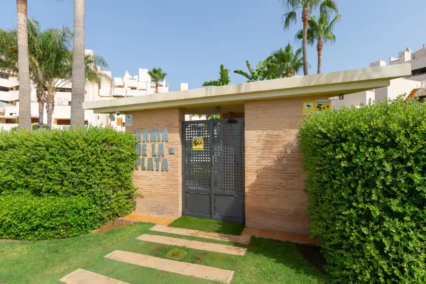 Holiday rentals in Bahia de la plata 2d pisc cat 5, Estepona