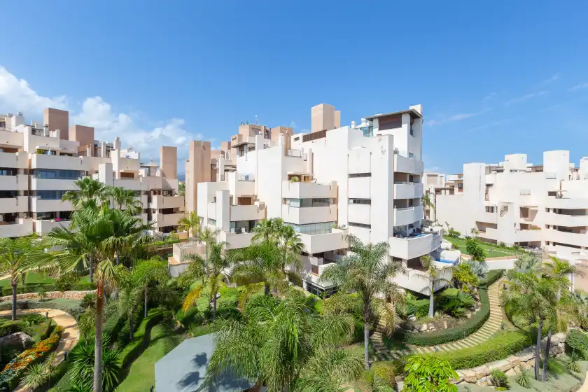 Holiday rentals in Bahia de la plata 2d pisc cat 5, Estepona