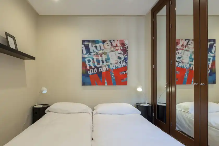 Holiday rentals in Bahia de la plata 2d pisc cat 5, Estepona
