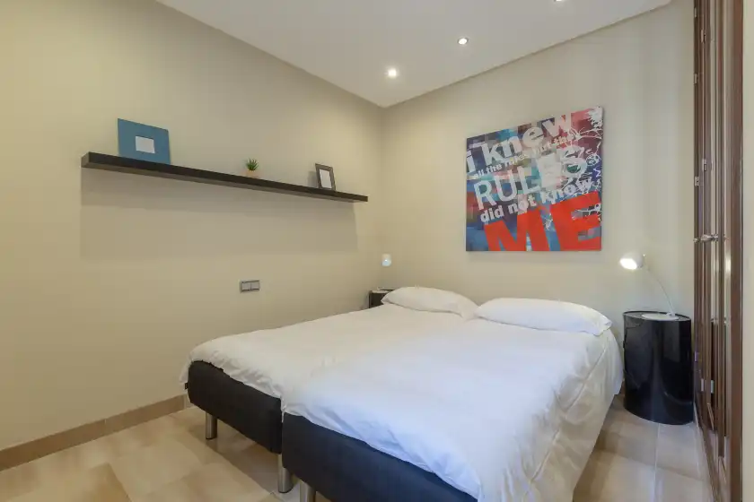 Holiday rentals in Bahia de la plata 2d pisc cat 5, Estepona