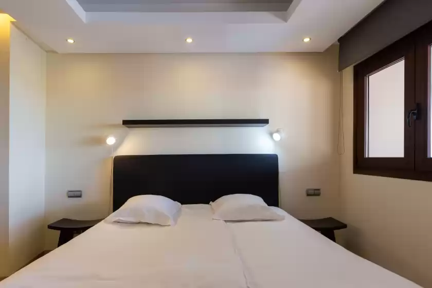Ferienhaus auf Bahia de la plata 2d atico pisc cat 6, Estepona