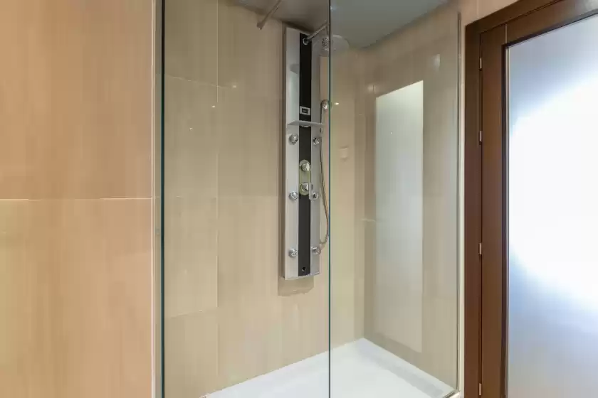 Ferienhaus auf Bahia de la plata 2d atico pisc cat 6, Estepona