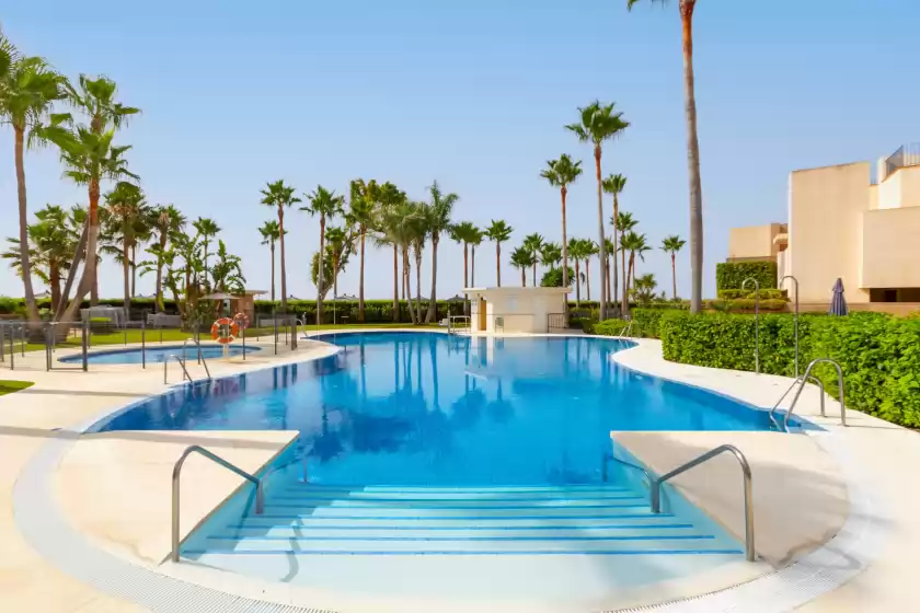 Ferienhaus auf Bahia de la plata 2d atico pisc cat 6, Estepona