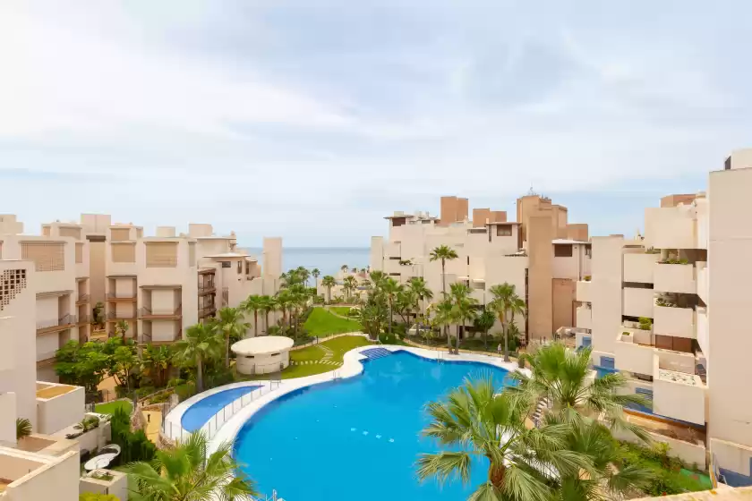 Ferienhaus auf Bahia de la plata 3d atico pisc cat 7, Estepona