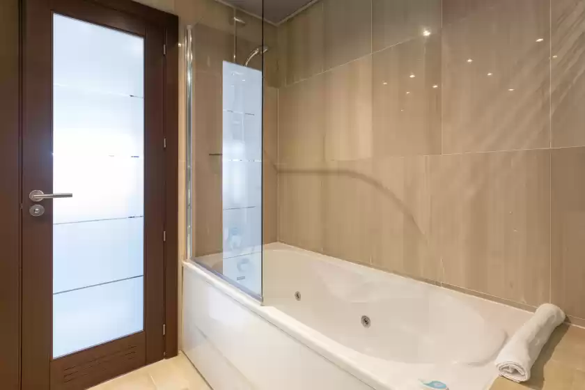 Ferienhaus auf Bahia de la plata 3d atico pisc cat 7, Estepona