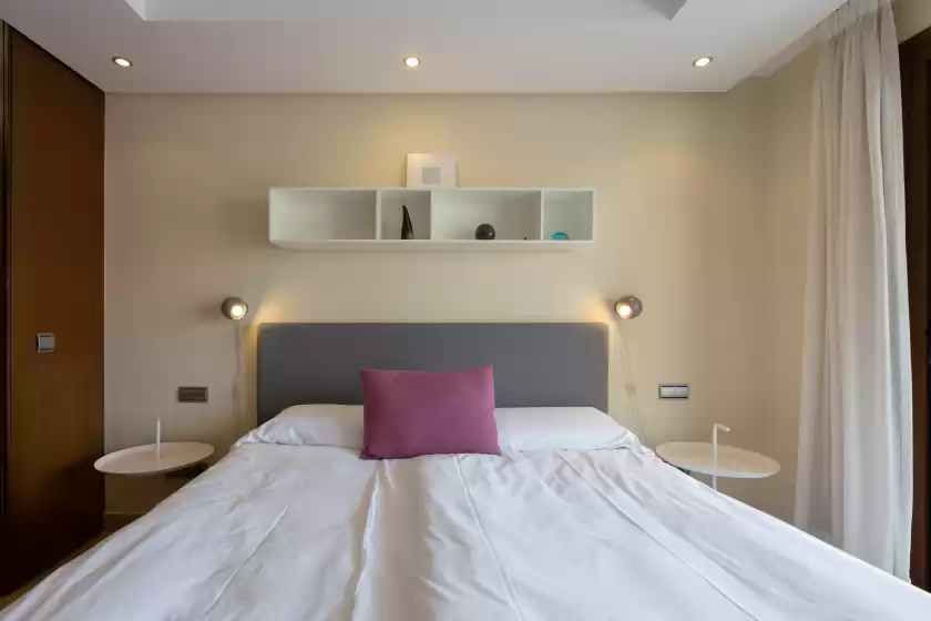 Ferienhaus auf Bahia de la plata 3d atico pisc cat 7, Estepona