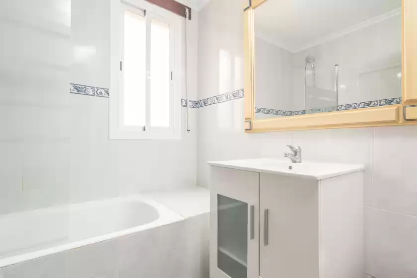 Holiday rentals in Casa elena, Cala Lliteres