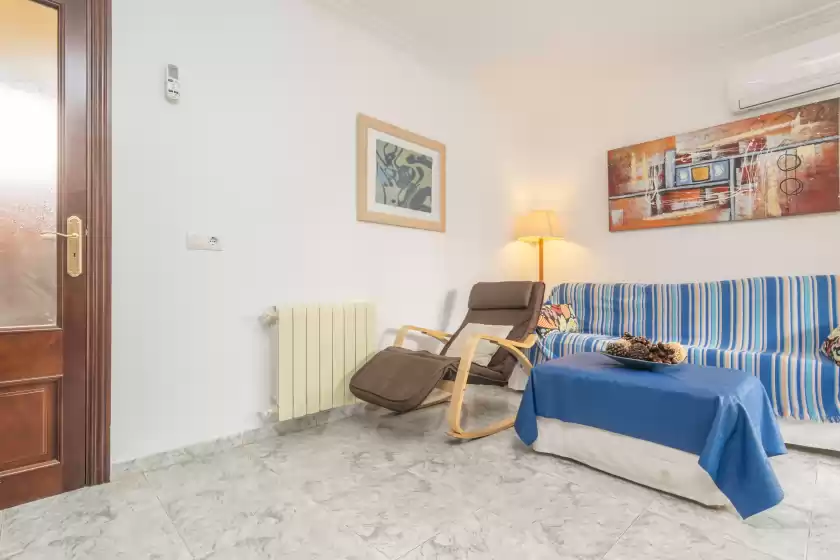 Holiday rentals in Casa elena, Cala Lliteres