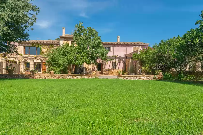 Holiday rentals in Son arboç gran, Algaida