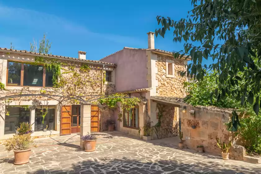Holiday rentals in Son arboç gran, Algaida