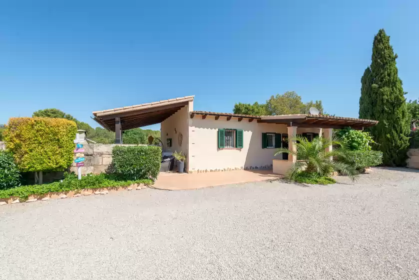 Holiday rentals in Finca son colom (finca sun club home), Llucmajor