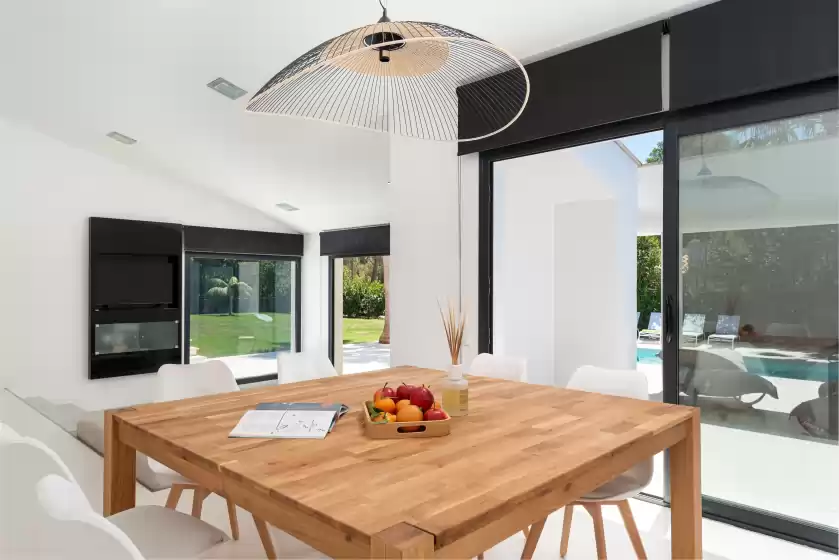 Holiday rentals in Casa blanca nº 1, Costa des Pins