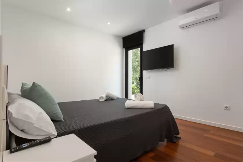 Holiday rentals in Casa blanca nº 1, Costa des Pins