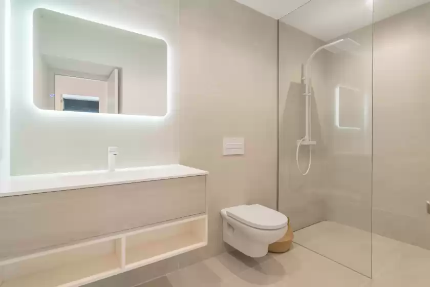 Holiday rentals in Casa blanca nº 1, Costa des Pins