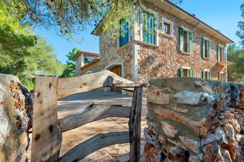 Holiday rentals in Es cocons (de son mut), Llucmajor