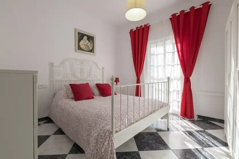 Holiday rentals in La parrada, Paterna de Rivera