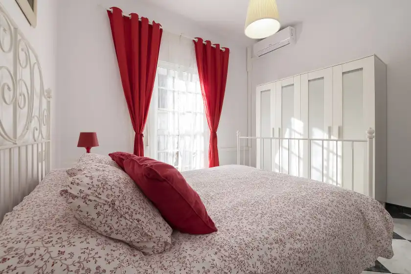 Holiday rentals in La parrada, Paterna de Rivera