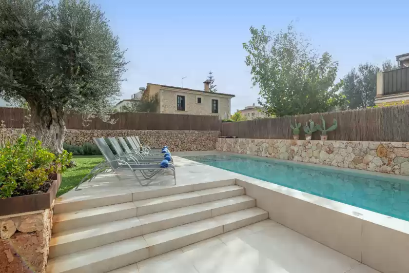 Holiday rentals in Can font (costitx), Costitx