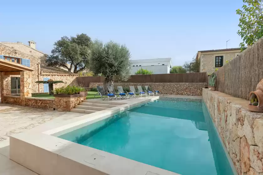 Holiday rentals in Can font (costitx), Costitx