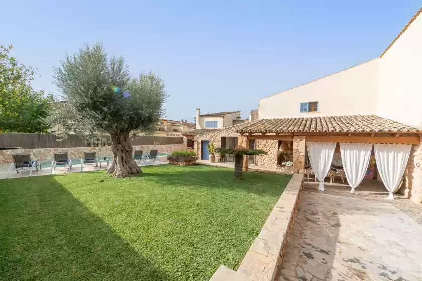 Holiday rentals in Can font (costitx), Costitx