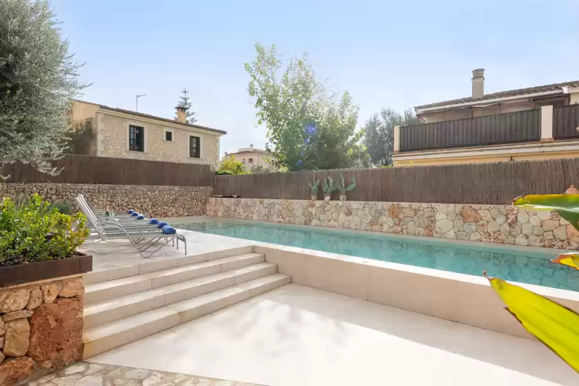 Holiday rentals in Can font (costitx), Costitx