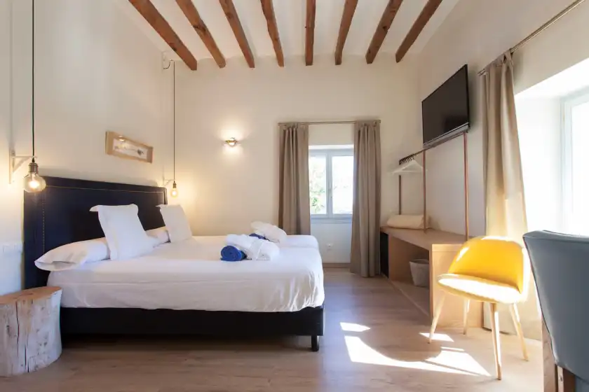 Holiday rentals in Es corte vell (house 20), Bunyola
