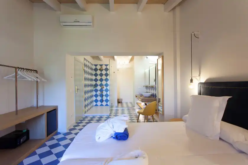 Holiday rentals in Es corte vell (house 20), Bunyola