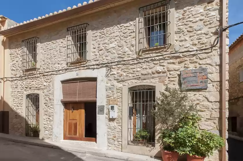 Holiday rentals in Llaurada, Benimeli