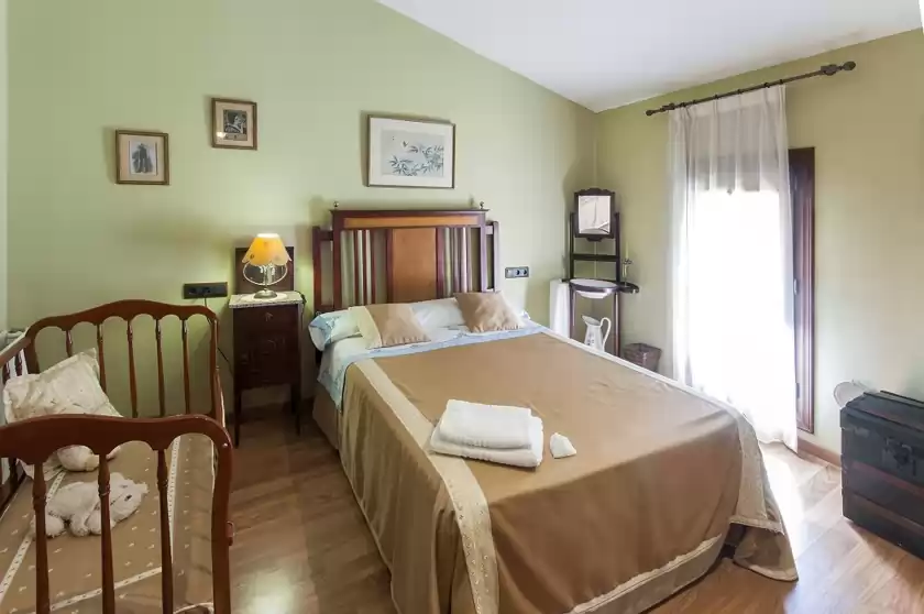 Holiday rentals in Llaurada, Benimeli