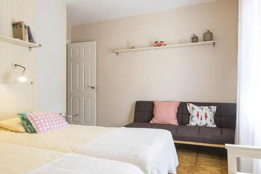 Holiday rentals in Casa dulce, Algeciras