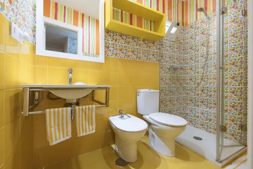 Holiday rentals in Casa dulce, Algeciras
