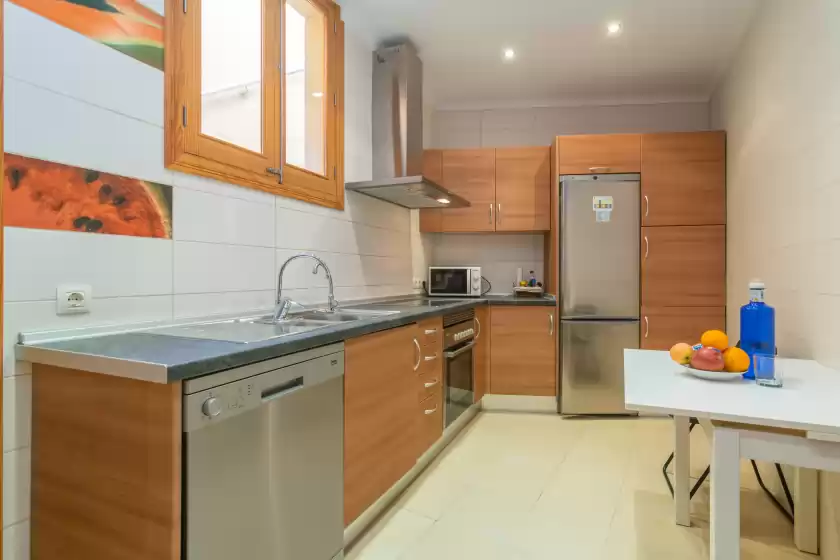 Holiday rentals in Casa nord 4pax, Caimari