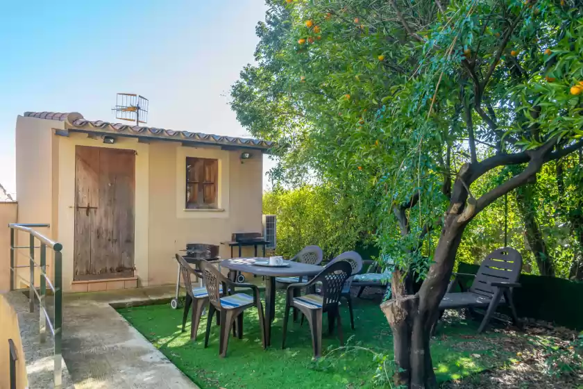 Holiday rentals in Casa nord 4pax, Caimari