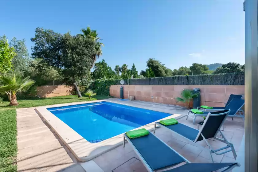 Holiday rentals in Cultura, Sa Pobla